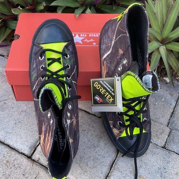 CONVERSE CHUCK 70 GTX HI WMNS - Picture 12 of 16